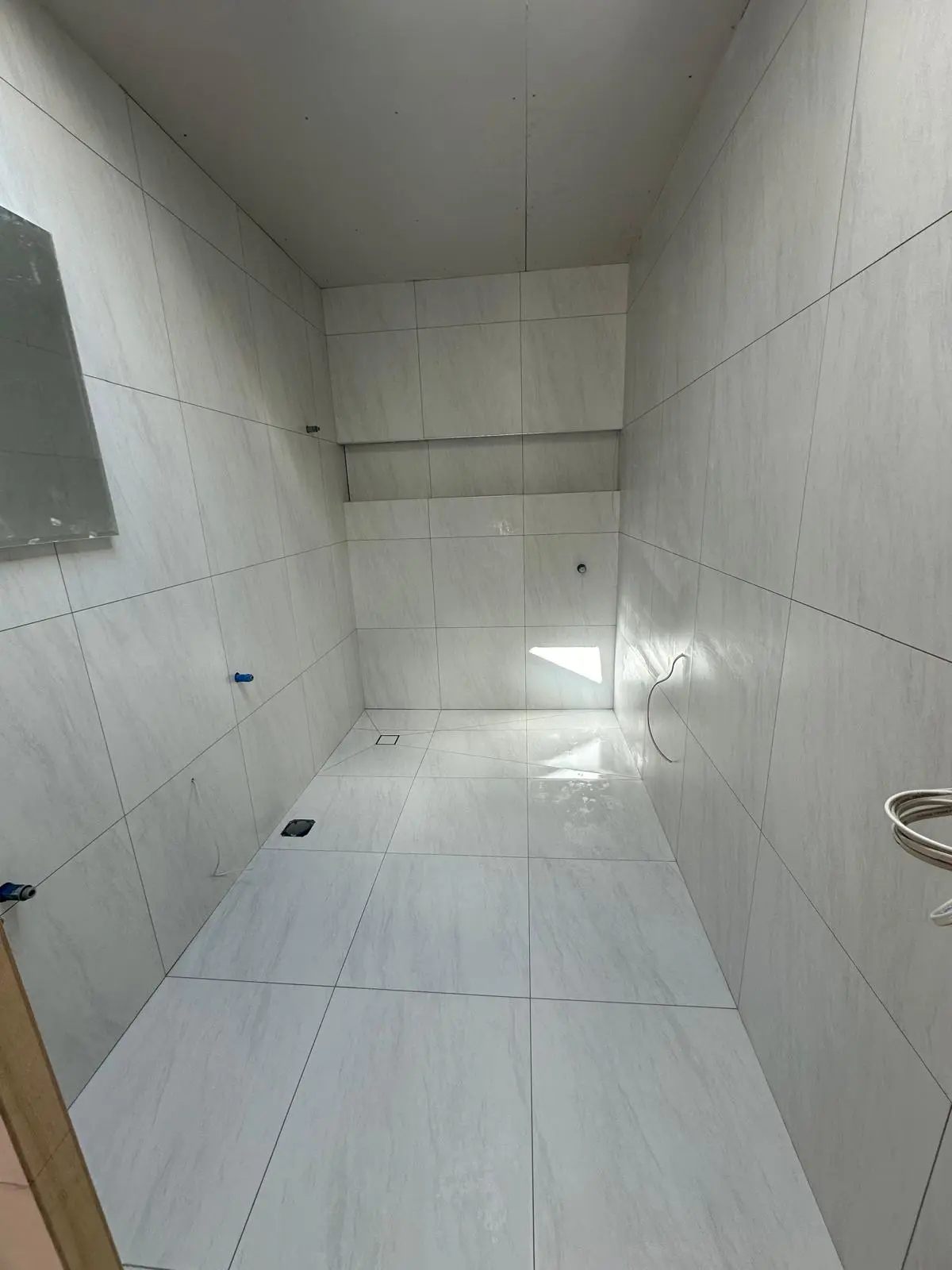 Bathroom Tiling Services